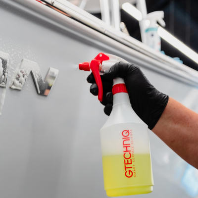 Pulverizatoare și recipiente