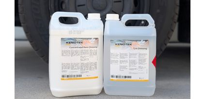 Dressing anvelope pe bază de apă vs dressing pe bază de solvent, ce alegi corect &icirc;n detailing auto