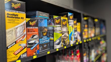 Cum se folosesc corect produsele Meguiar’s într-un proces complet de detailing auto