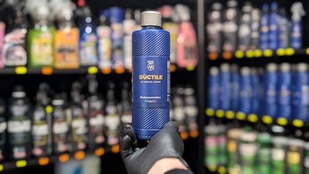 Labocosmetica Ductile – detergent acid profesional pentru curățarea interiorului auto