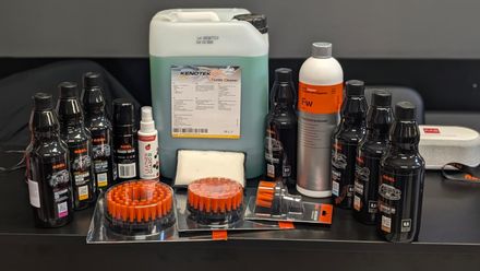 Cea mai buna solutie de curatat tapiteria auto? Experienta reala din detailing profesional