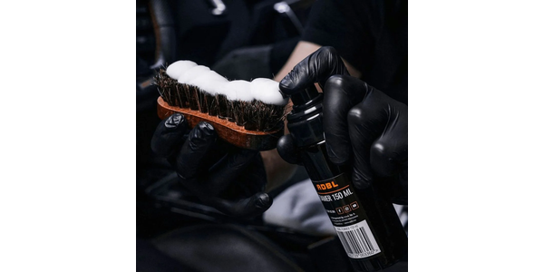 Accesorii pentru interioare auto